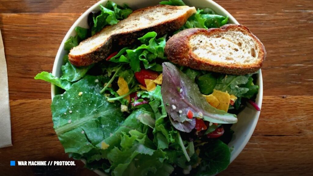 Assiette de légumes et salade